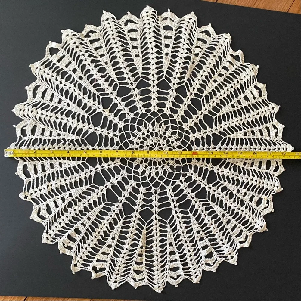 Vintage Crochet Lace Doily 19” Round